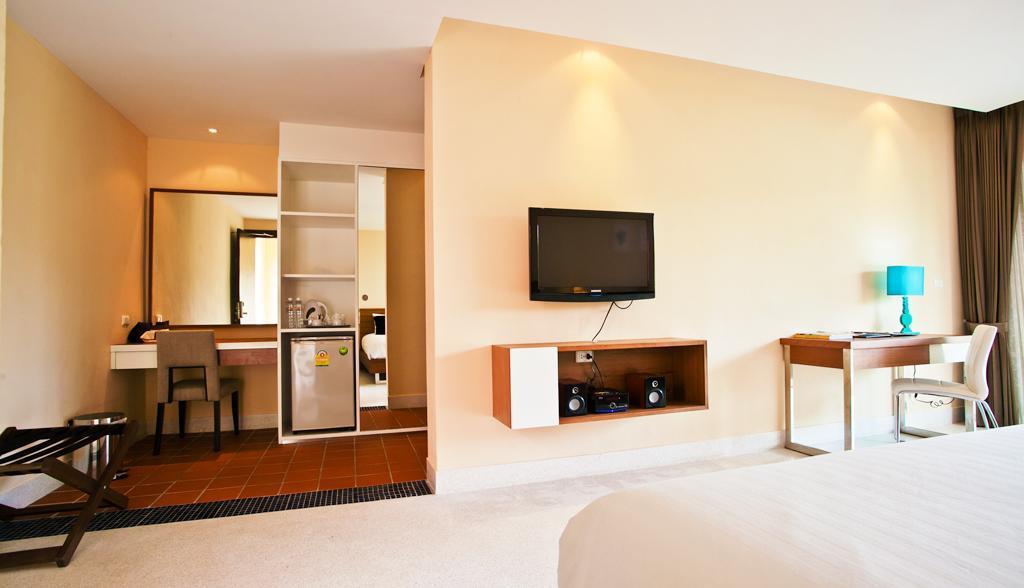 C&N Kho Khao Beach Resort - Sha Plus Koh Kho Khao Island Exterior photo